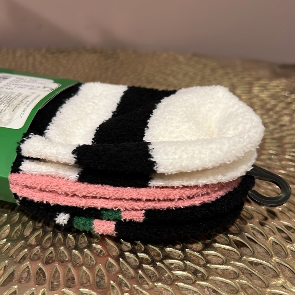 Kate Spade New York 3 Pairs Low Cut Cozies Socks - Picture 6 of 7